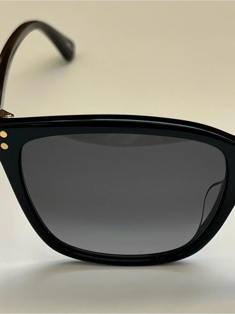 Kate Spade PAVIA/G/S 80790 sleek Black Frame gray Lenses Sunglasses 55-19-140